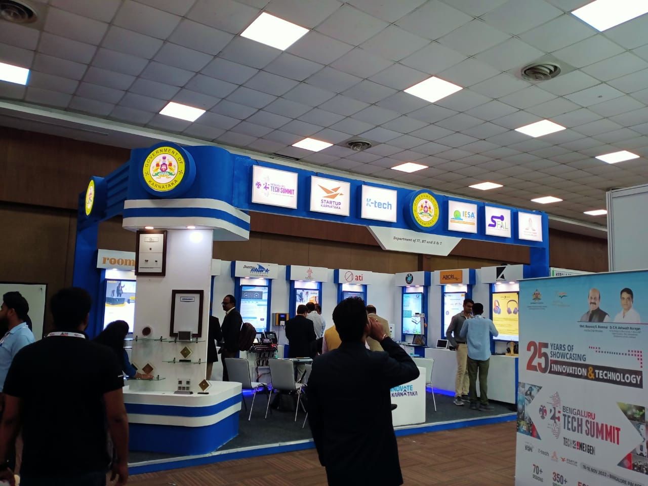 extract-exhibitors-from-trade-show-floor-plan